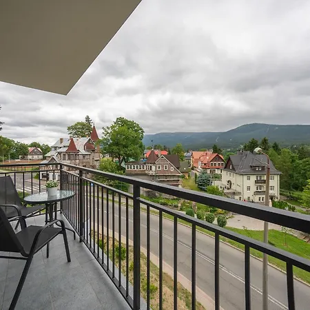 Apartment Rentplanet- Poezja - Dworcowa *