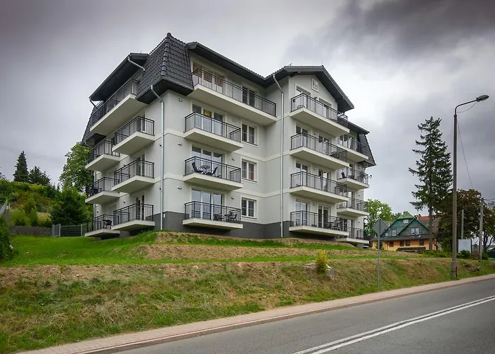 Rentplanet- Poezja - Dworcowa