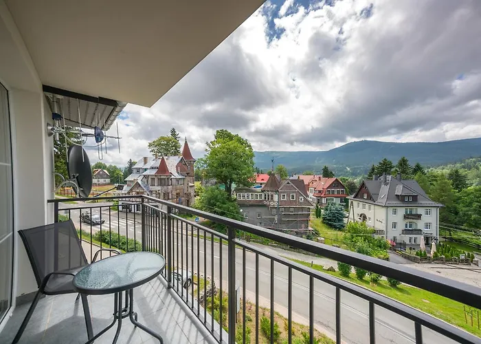 Rentplanet- Poezja - Dworcowa Апартаменти *